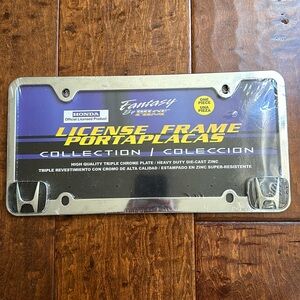 Licensed Honda plate in package